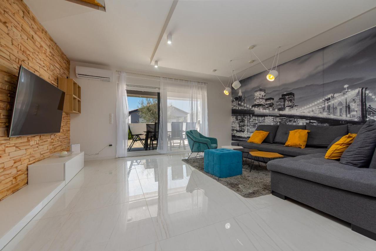 Villa Elite Vir Luaran gambar